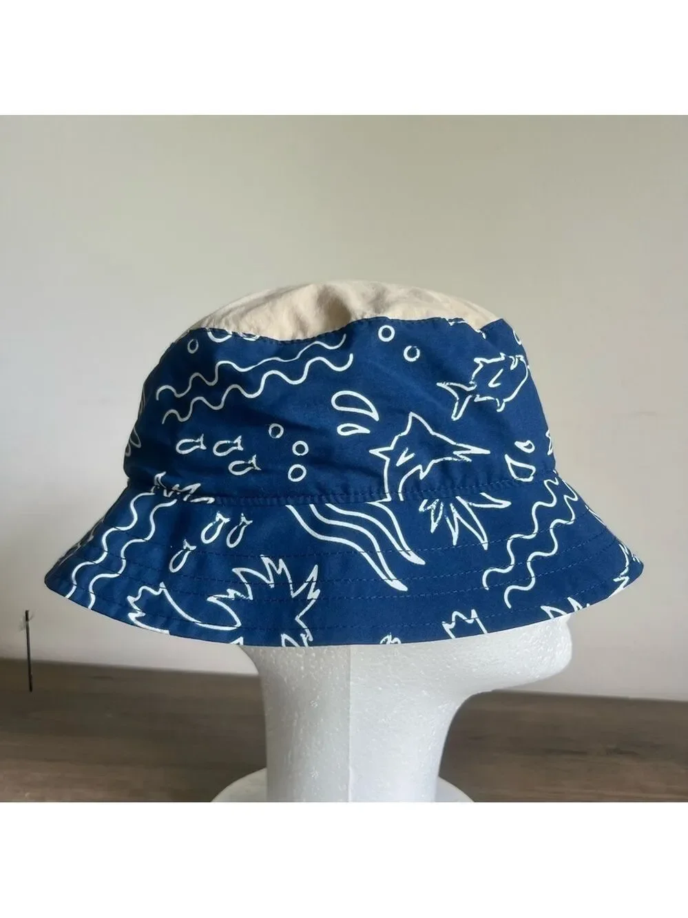 Columbia Youth PFG UPF50 Bucket Hat Size Small SKU# H2485